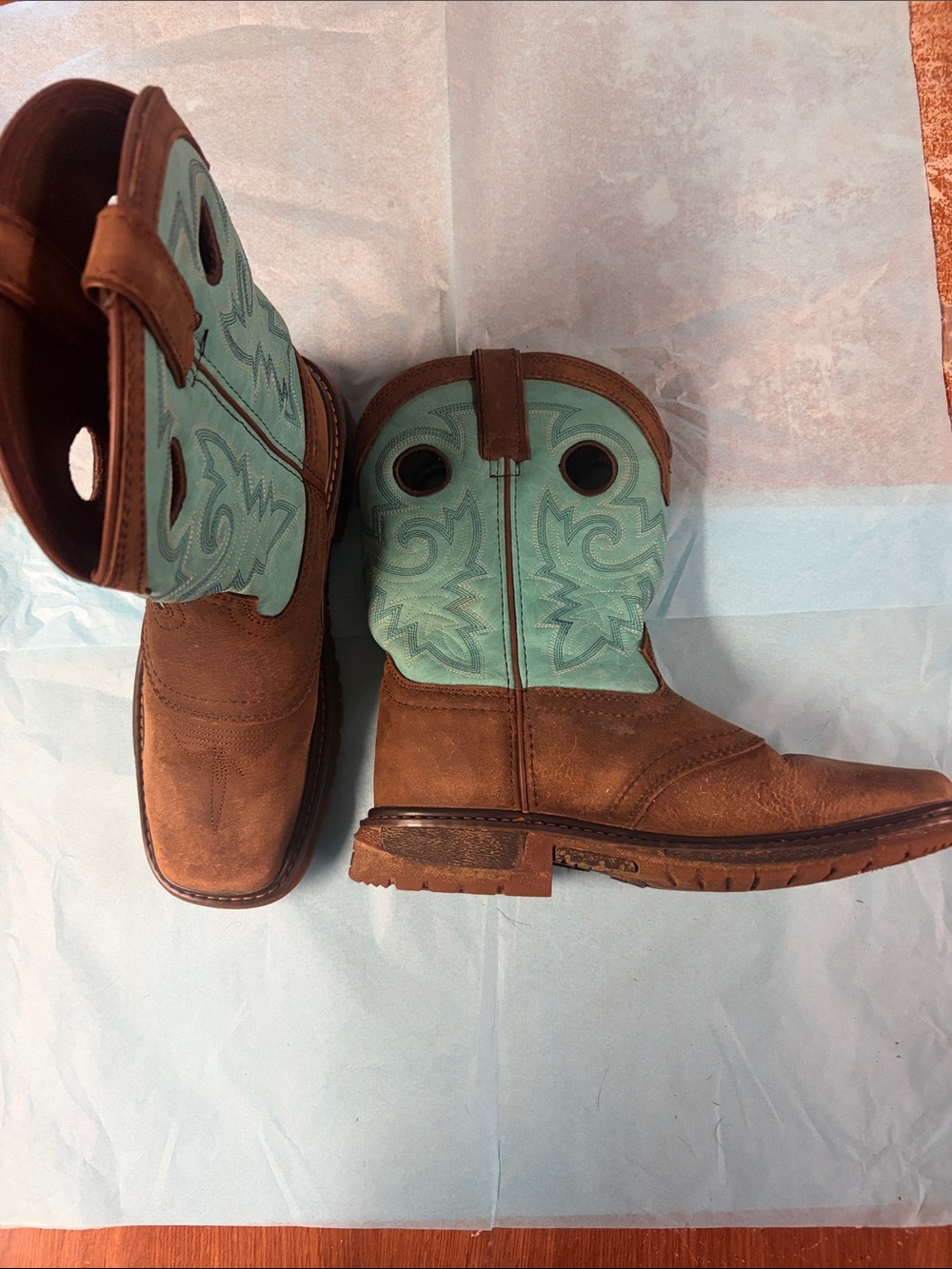 Rocky Brown Leather kids Cowboy Boots with Teal Shaft. Size 4m